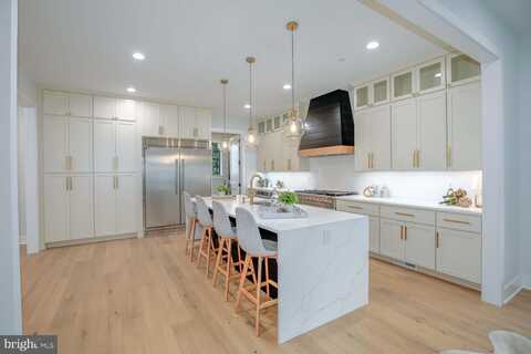 4201 MATTHEWS LANE, KENSINGTON, MD 20895
