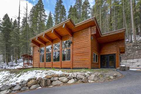 7585 River Road, Truckee, CA 96161