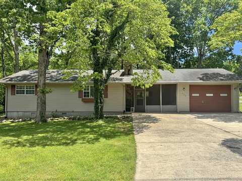 133 Snead Drive, CROSSVILLE, TN 38558