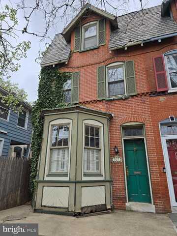 807 W 10TH STREET, WILMINGTON, DE 19801
