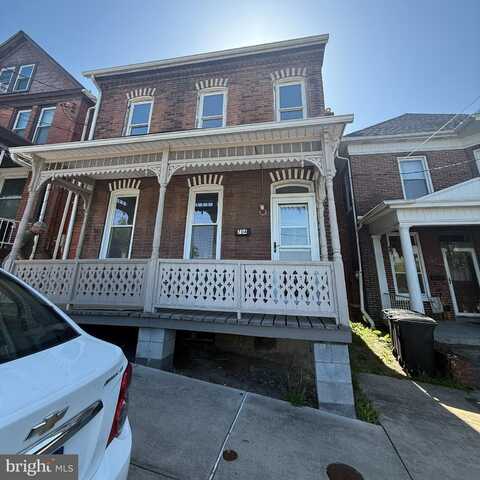 704 5TH STREET, HUNTINGDON, PA 16652