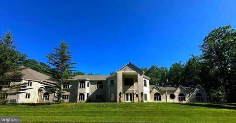 6 EVAN WAY, PIKESVILLE, MD 21208