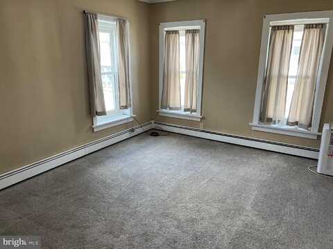 400 E. PHILADELPHIA AVENUE, BOYERTOWN, PA 19512