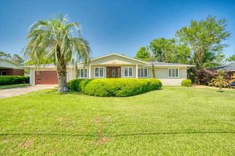 2208 Azalea Drive, Valdosta, GA 31602