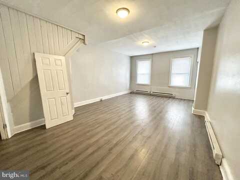 3074 KENSINGTON AVENUE, PHILADELPHIA, PA 19134