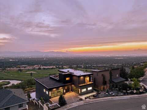 6078 S HEUGHS CANYON, Holladay, UT 84121