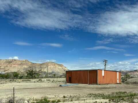 925 N 200 E, Ferron, UT 84523
