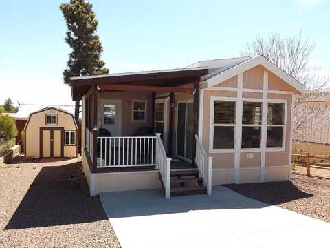 2703 Rustlers Roost Road, Overgaard, AZ 85933