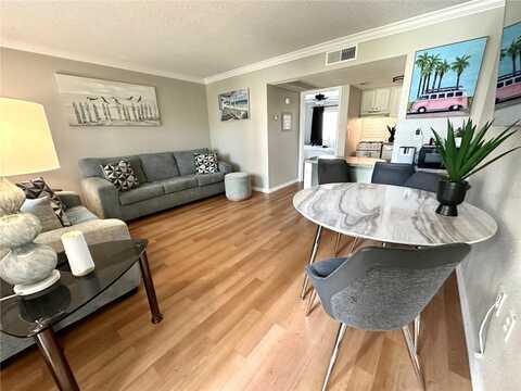 109 OYSTER BAY CIRCLE, ALTAMONTE SPRINGS, FL 32701