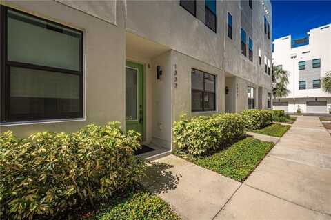 1332 W GRAY STREET, TAMPA, FL 33606