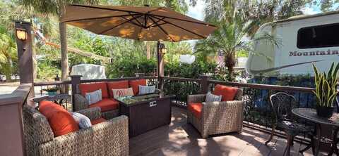 146 HORSESHOE BEND, RIVER RANCH, FL 33867