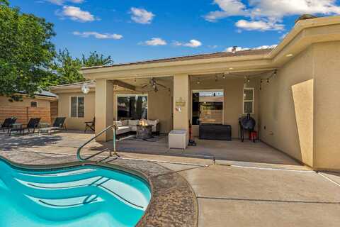 366 W CLOVER LN, Washington, UT 84780