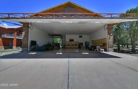 2273 Lindbergh Road, Overgaard, AZ 85933