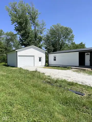 261 S Main Street, Marshall, IN 47859