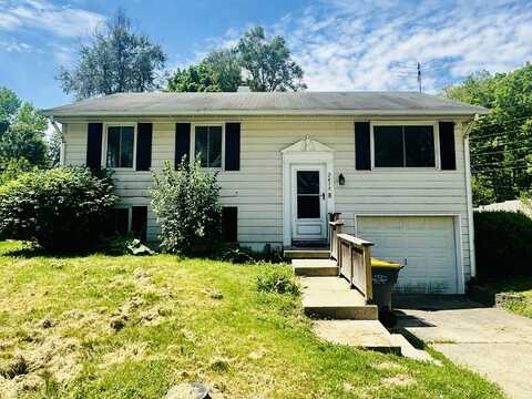 2419 Tamarack Place, Anderson, IN 46011