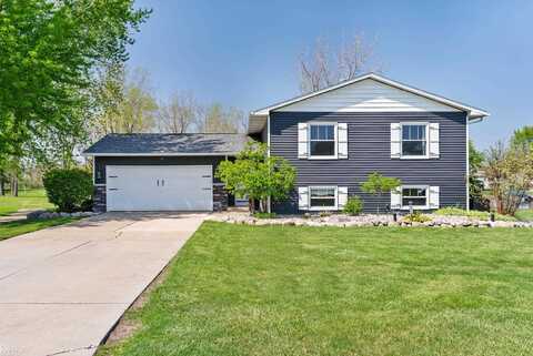 14043 Landings, Fenton, MI 48430