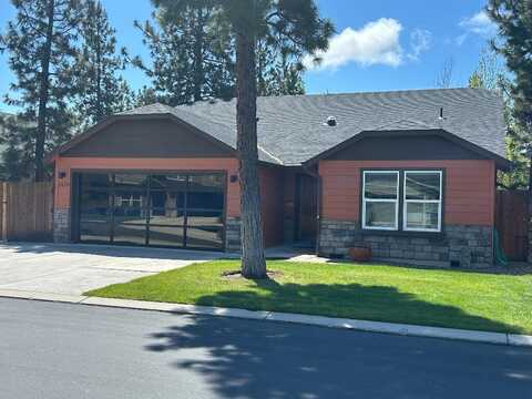 1639 W Williamson Avenue, Sisters, OR 97759