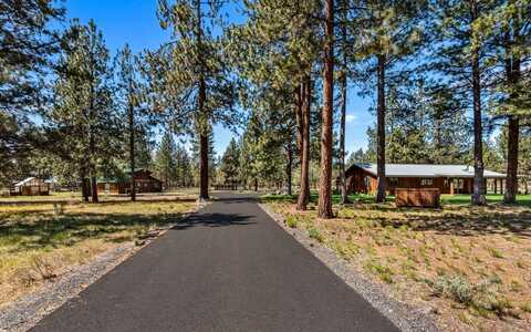 69269 Crooked Horseshoe Road, Sisters, OR 97759