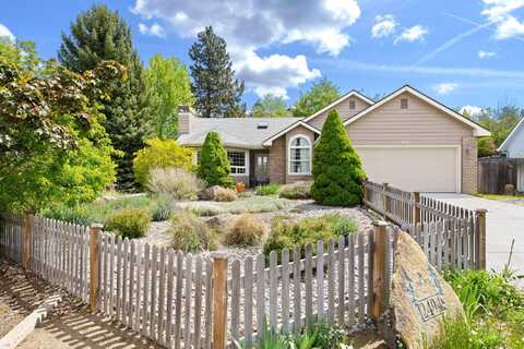 2494 NE 6th Street, Bend, OR 97701