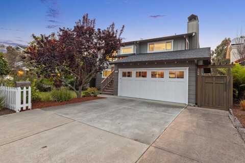 624 Terrace AVE, HALF MOON BAY, CA 94019