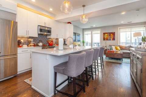 111 B, Boston, MA 02127