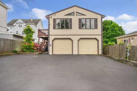 709 Hicks St, Fall River, MA 02724