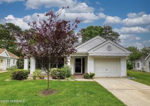 2299 Kira Court, Toms River, NJ 08755