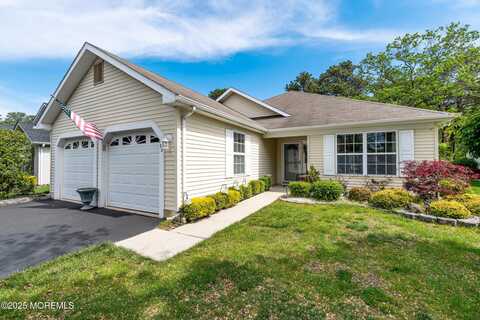 102 Clear Lake Road, Whiting, NJ 08759