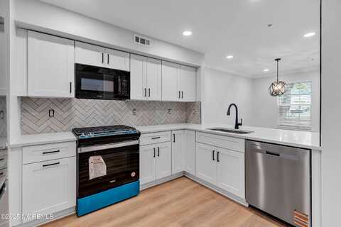 443 Lexington Avenue, Neptune, NJ 07753