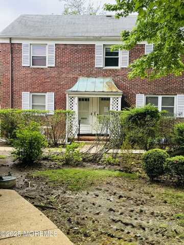 146 Manor Drive, Red Bank, NJ 07701