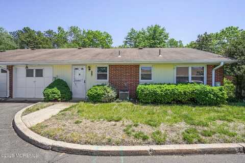 341 Canterbury Court, Lakewood, NJ 08701
