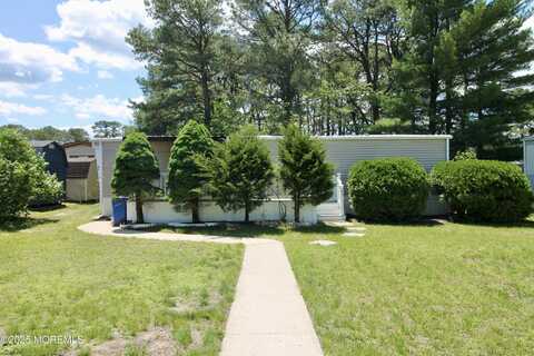 41 Eagle Drive, Whiting, NJ 08759