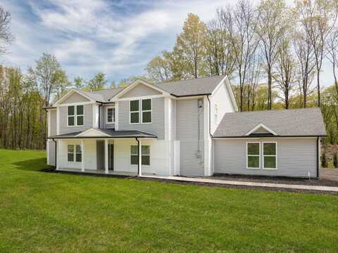 82 Hampton Road, Marlboro, NY 12542