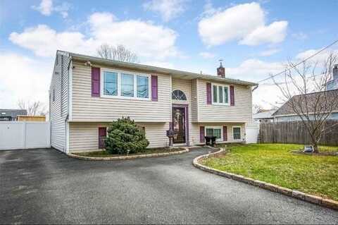 123 Belmont Avenue, West Babylon, NY 11704