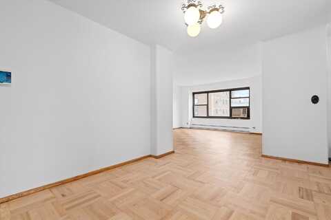 21-50 33rd Road, Astoria, NY 11106