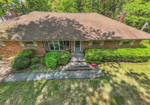 17 Woodbury Road, Woodbury, NY 11797
