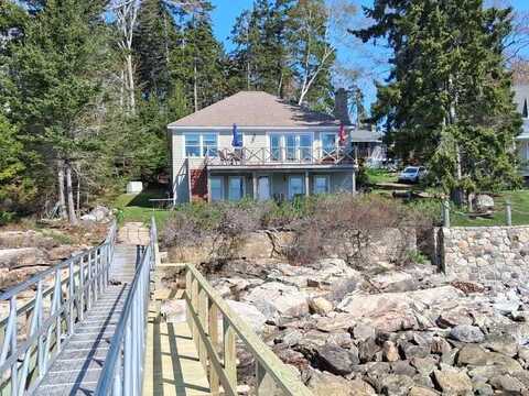21 Linekin Road, Boothbay Harbor, ME 04538