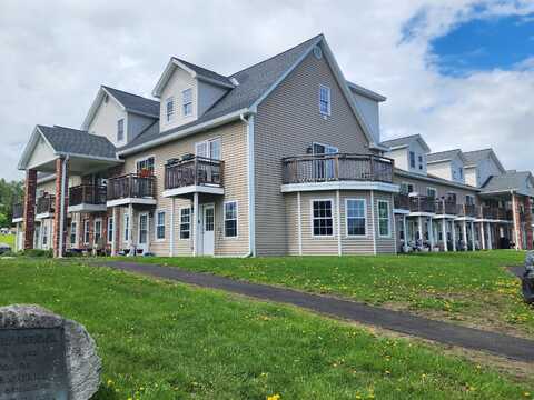 35 Mathews Avenue, Waterville, ME 04901
