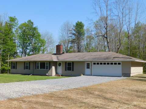 29 Highland Terrace, Monmouth, ME 04265