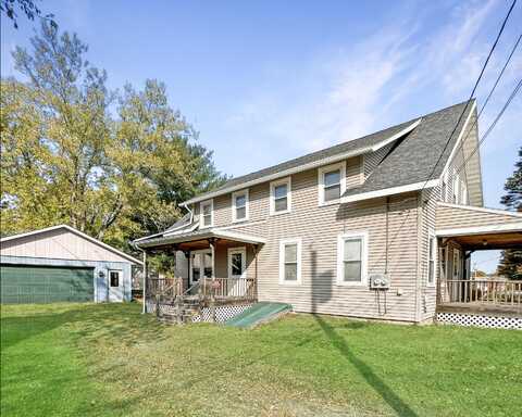 8 Howe Street, Augusta, ME 04330
