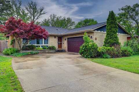 18 Scotdale Road, La Grange Park, IL 60526