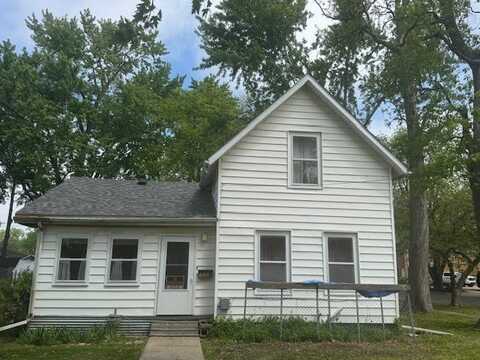 303 W Prairie Street, Pontiac, IL 61764