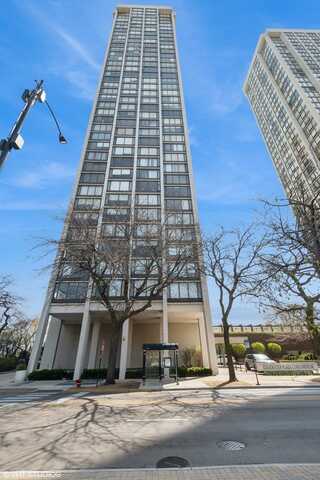 5455 N Sheridan Road, Chicago, IL 60640