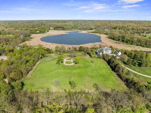 241 Otis Road, Barrington, IL 60010