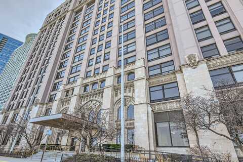 680 N Lake Shore Drive, Chicago, IL 60611