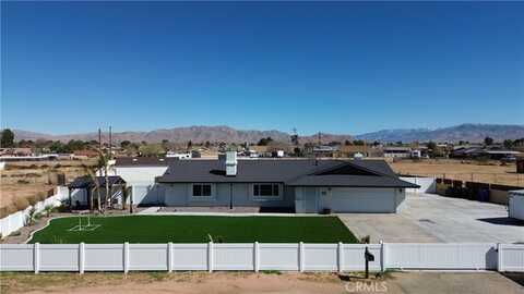 15245 Apache Road, Apple Valley, CA 92307