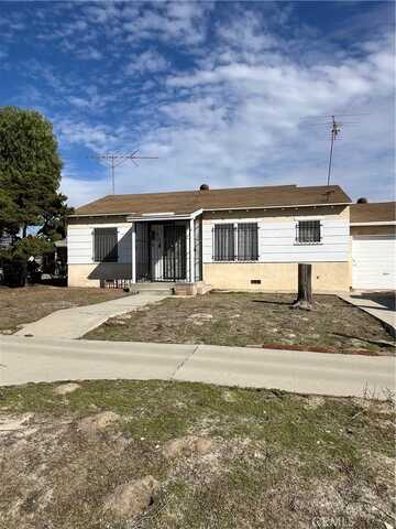 8942 Ilex Avenue, Sun Valley, CA 91352