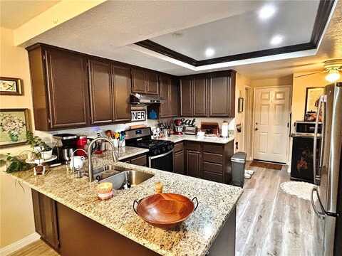 4909 New Castle Lane, Covina, CA 91724