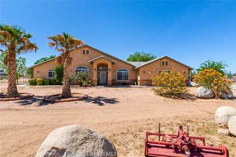 23465 Cherokee Road, Apple Valley, CA 92307