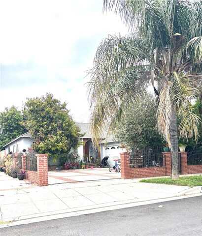 8900 Geyser Avenue, Northridge, CA 91324